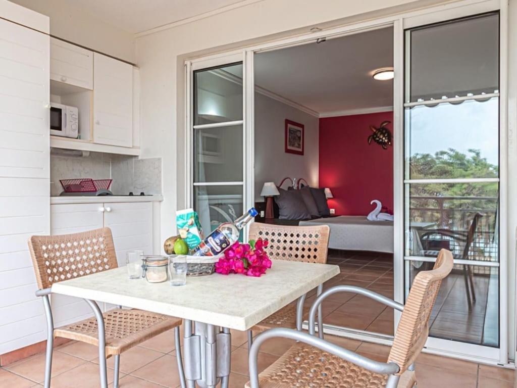 Studio Village Vacances,Vue Mer, Plage A 30M ,Wifi A Sainte Anne ภายนอก รูปภาพ